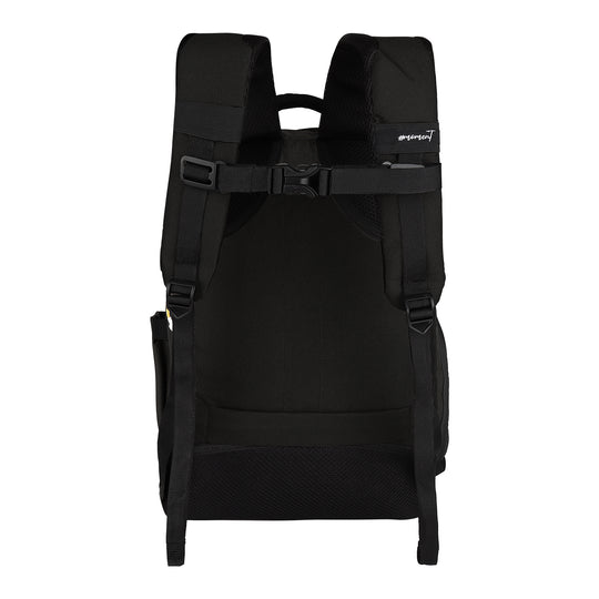 Moment Backpack Black
