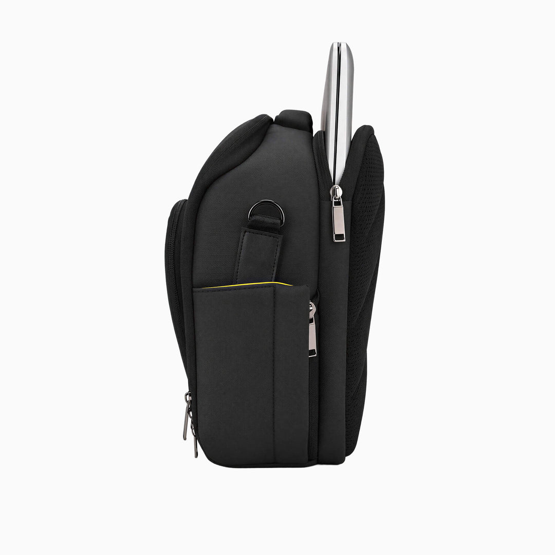 Boardroom - Messenger Bag