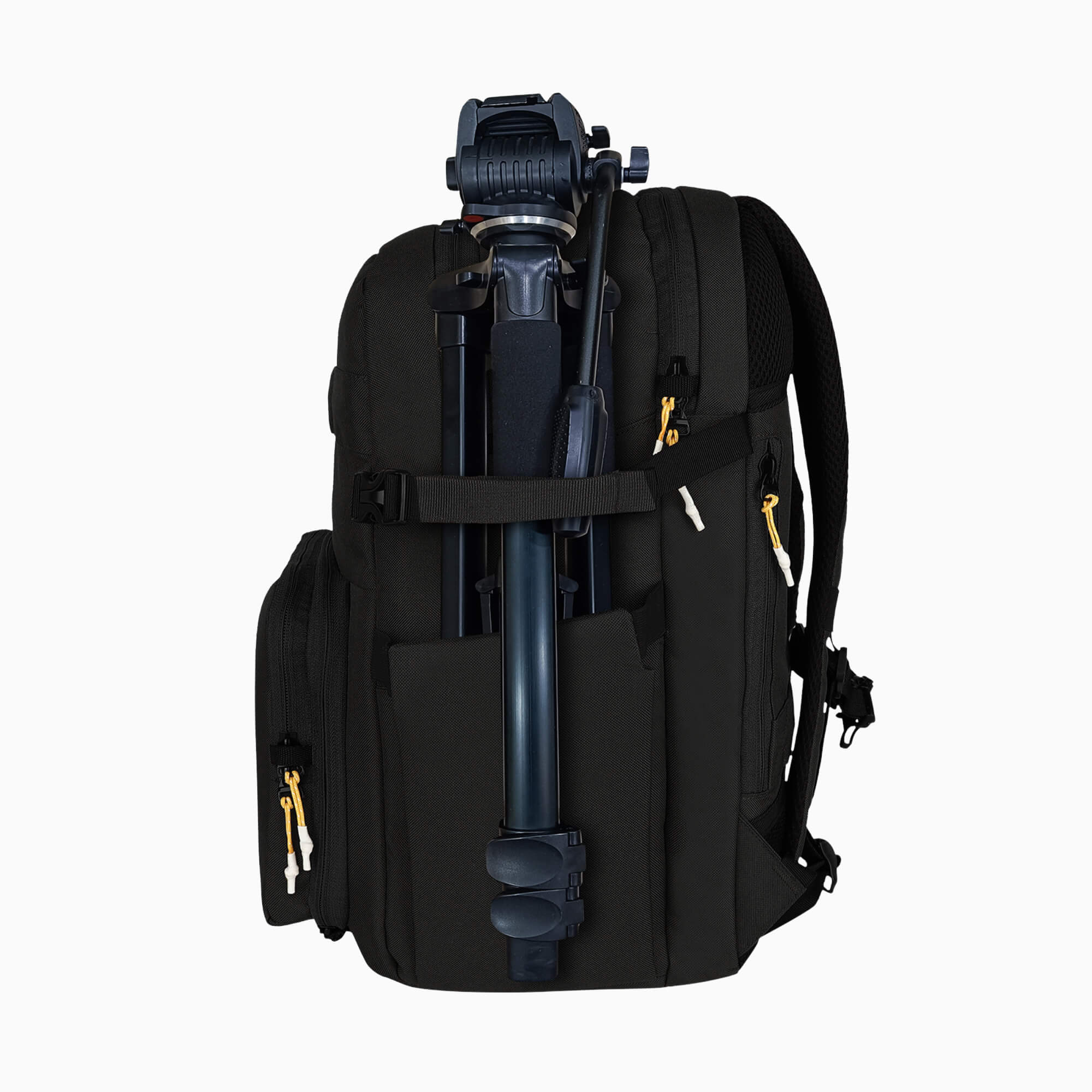 Moment Backpack Black