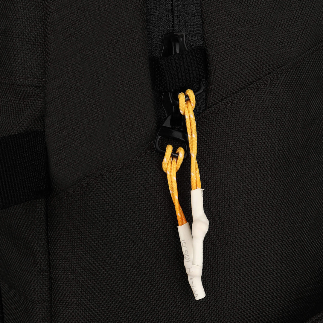 Moment Backpack Black